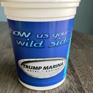 Vintage Trump Marina Casino Coin Bucket - Blue With People